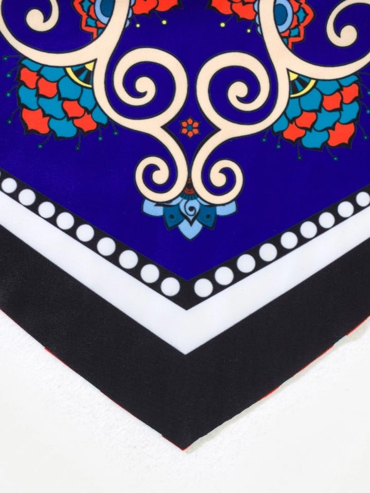 Biquíni Feminino Santorini azul-marinho, com top tomara que caia e calcinha asa delta cavada 3